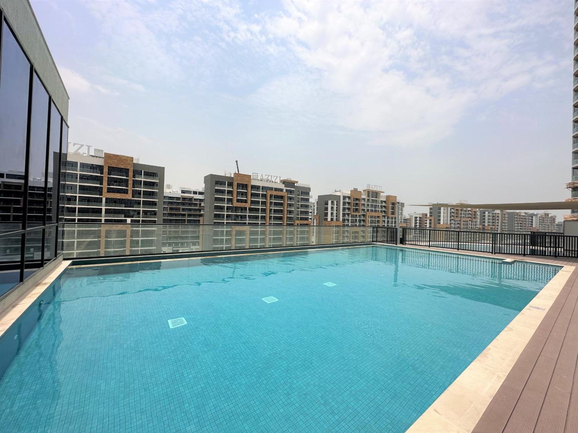 Easygo - Sobha Waves 1 Bedroom & Study Modern Appartamento *