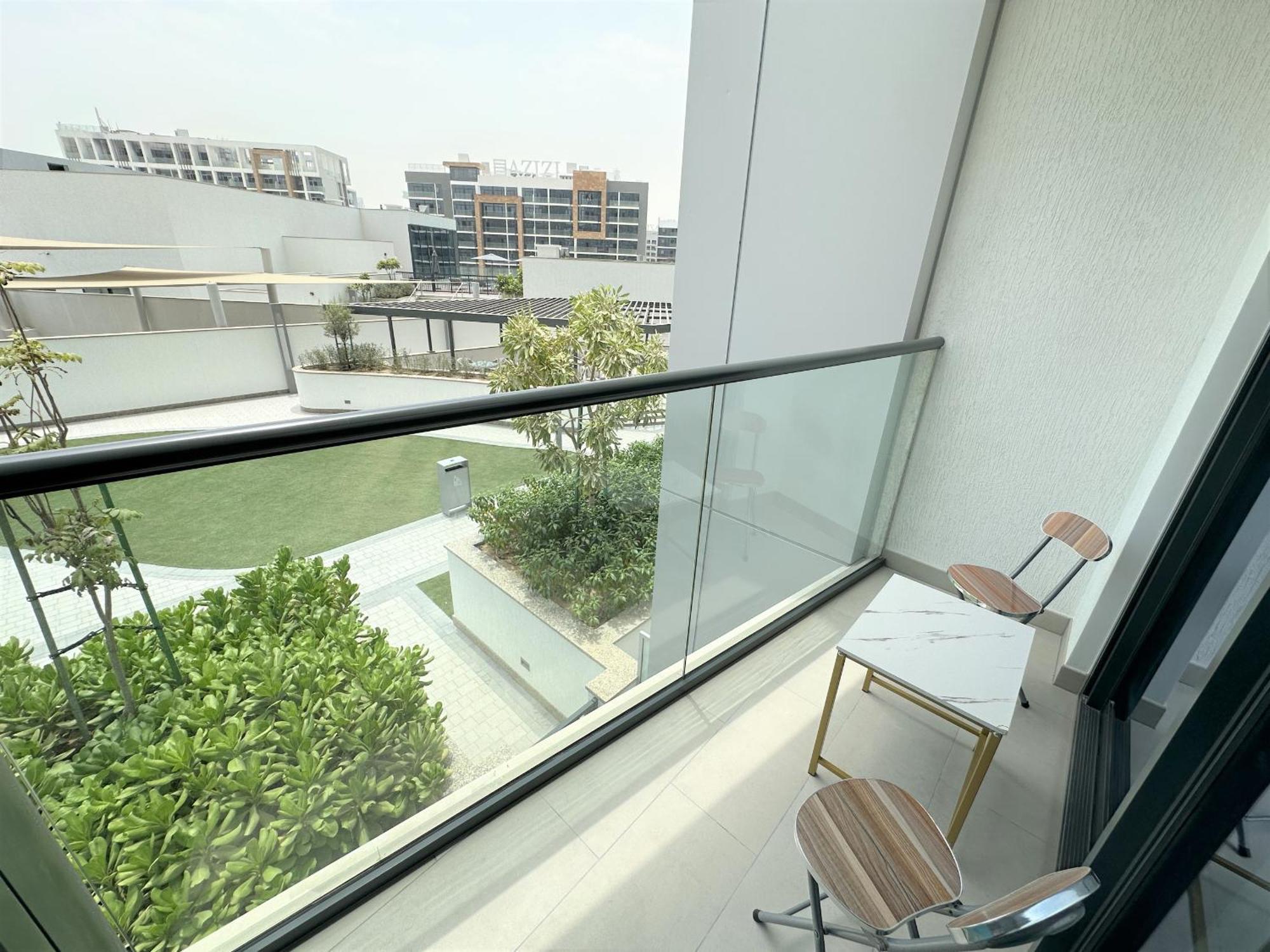 Easygo - Sobha Waves 1 Bedroom & Study Modern Appartamento Dubai